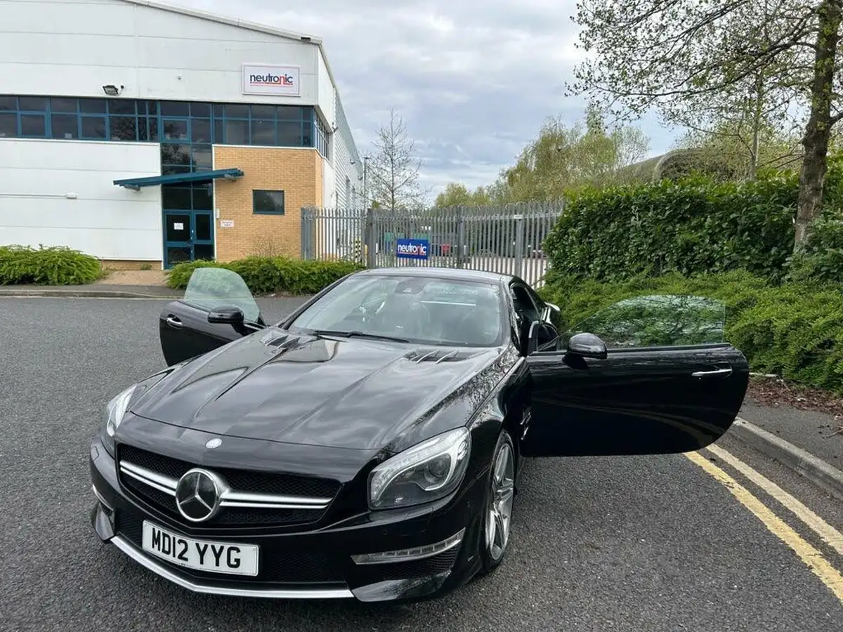 2012-mercedes-benz-sl-class-55-sl63-amg-big-12