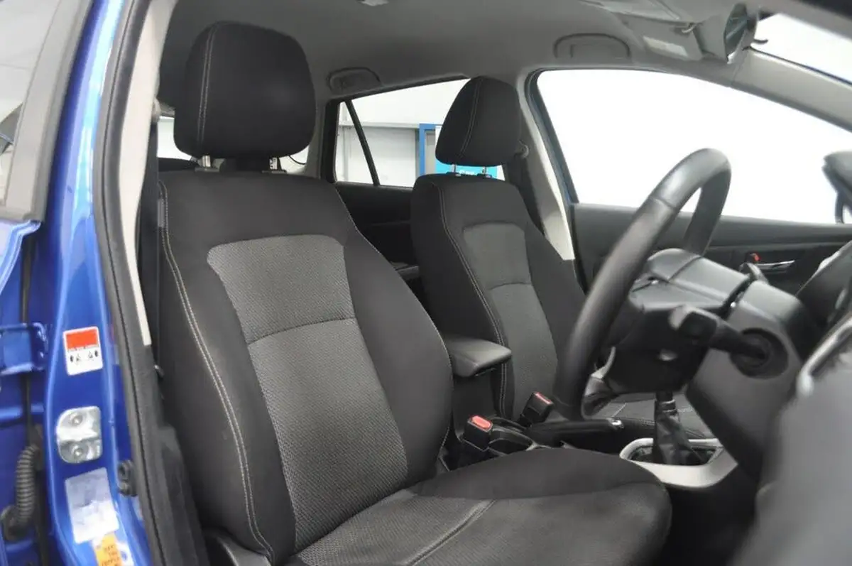 2014-suzuki-s-cross-16-sz-t-big-12
