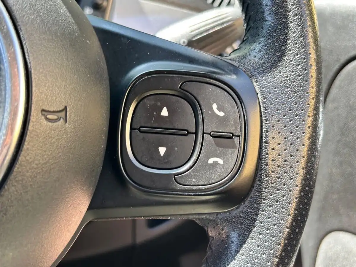 2018-abarth-595-14-tjet-big-8