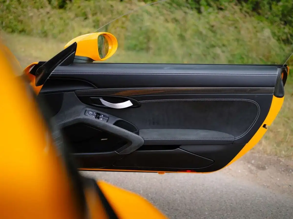 2023-porsche-cayman-718-40-cayman-gt4-big-49
