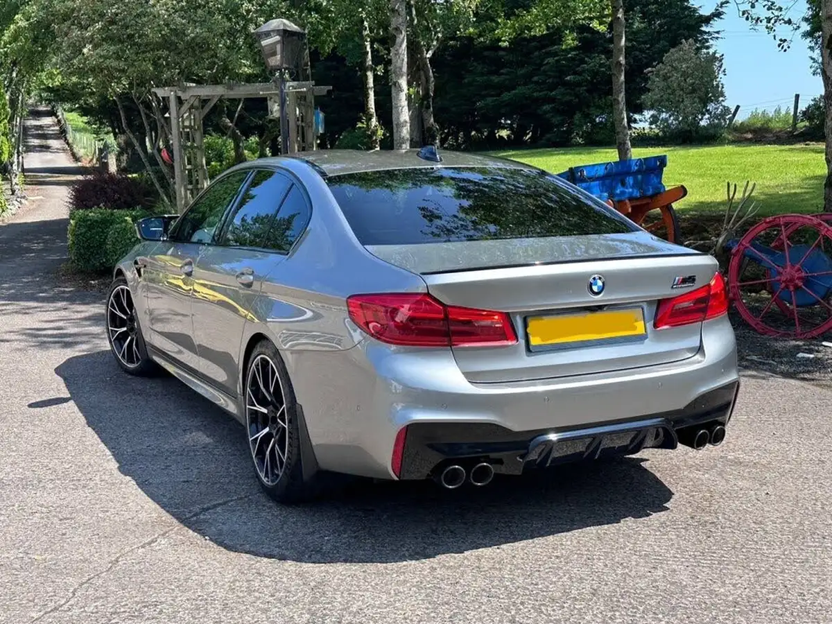2019-bmw-5-series-44-m5-competition-big-34