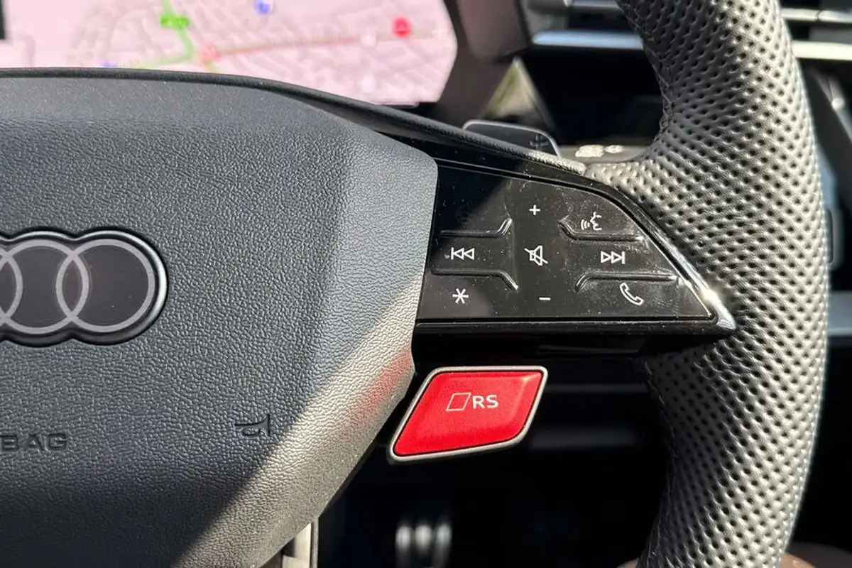 2025-audi-rs3-25-tfsi-carbon-vorsprung-saloon-4d-big-52