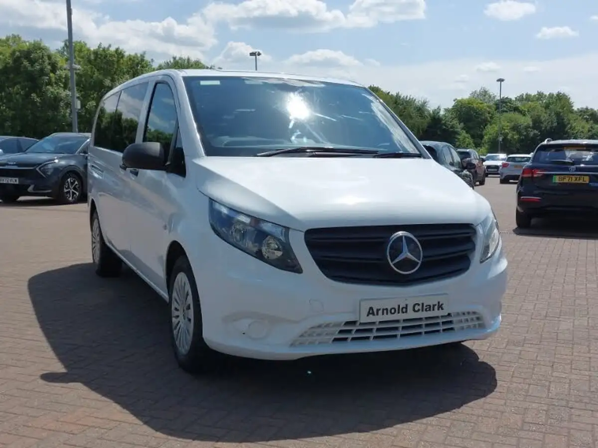 2021-mercedes-benz-vito-20cdi-114-tourer-pro-l3-big-0