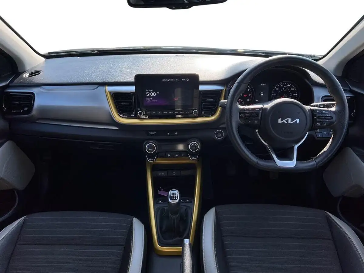 2023-kia-stonic-10-t-gdi-quantum-big-9