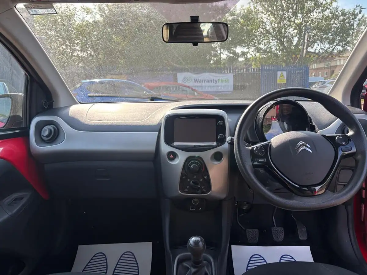 2014-citroen-c1-10-vti-feel-3d-big-7
