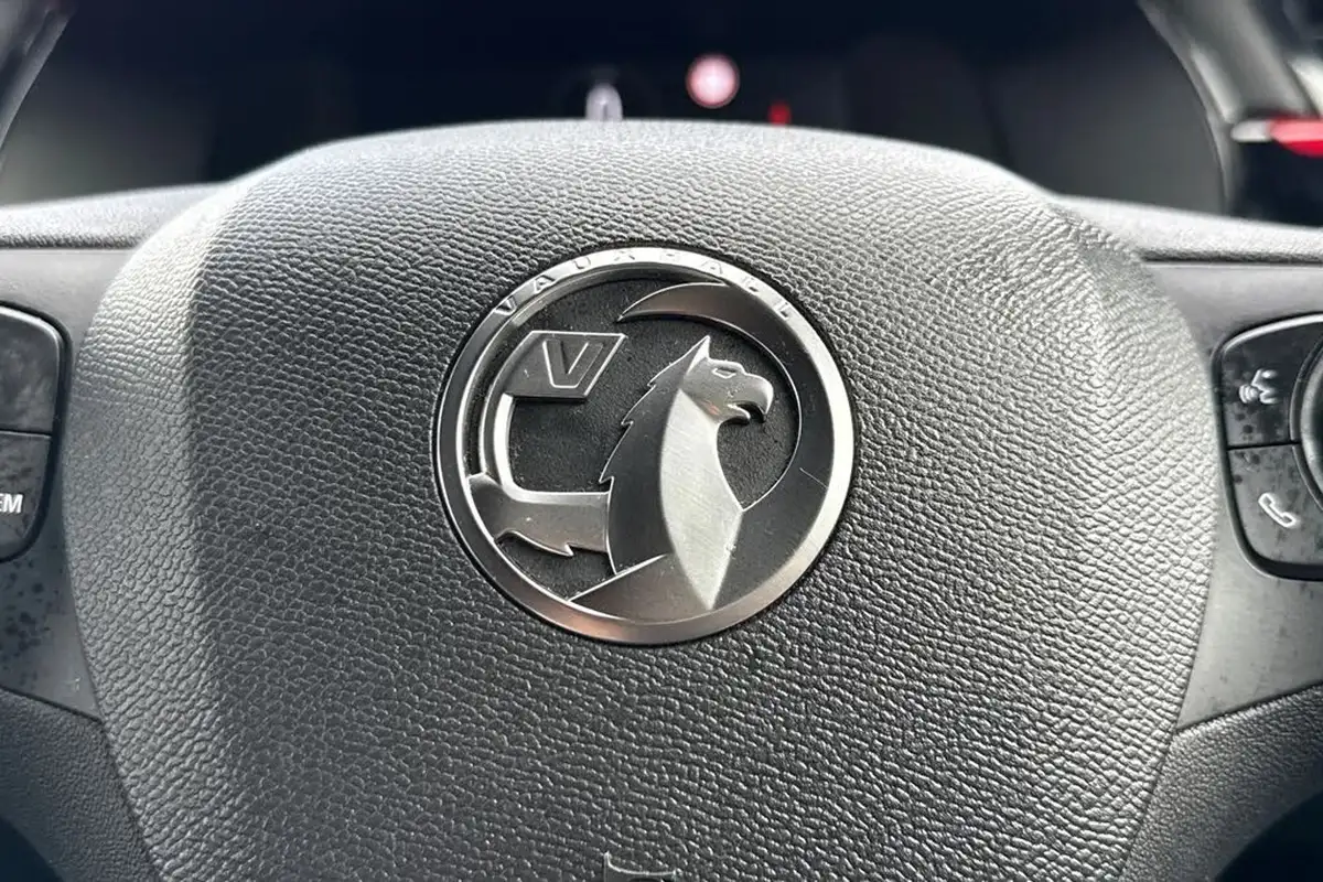 2023-vauxhall-corsa-12i-gs-big-34