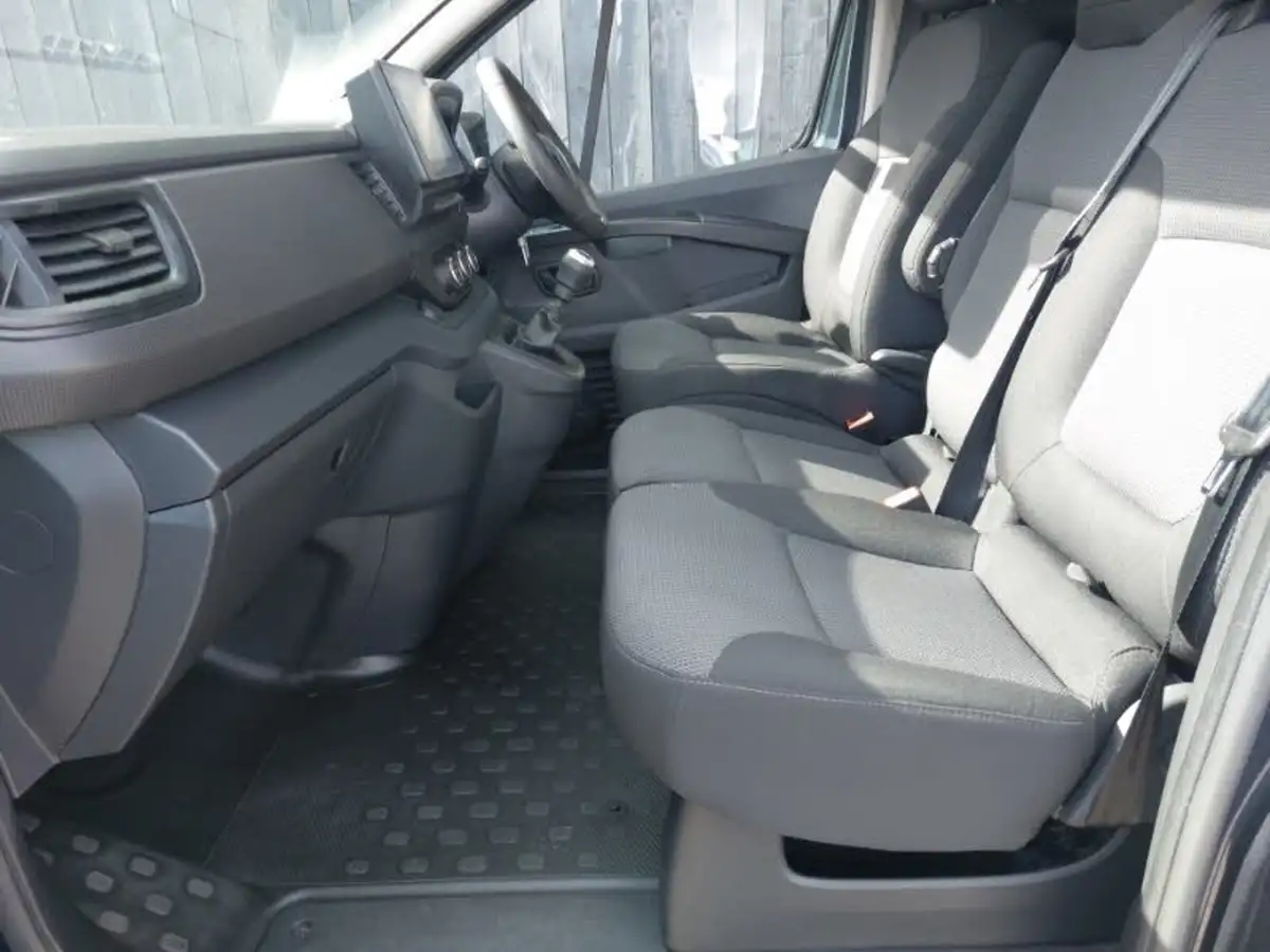 2023-renault-trafic-20dci-ll30-130-advance-eu6d-panel-big-4