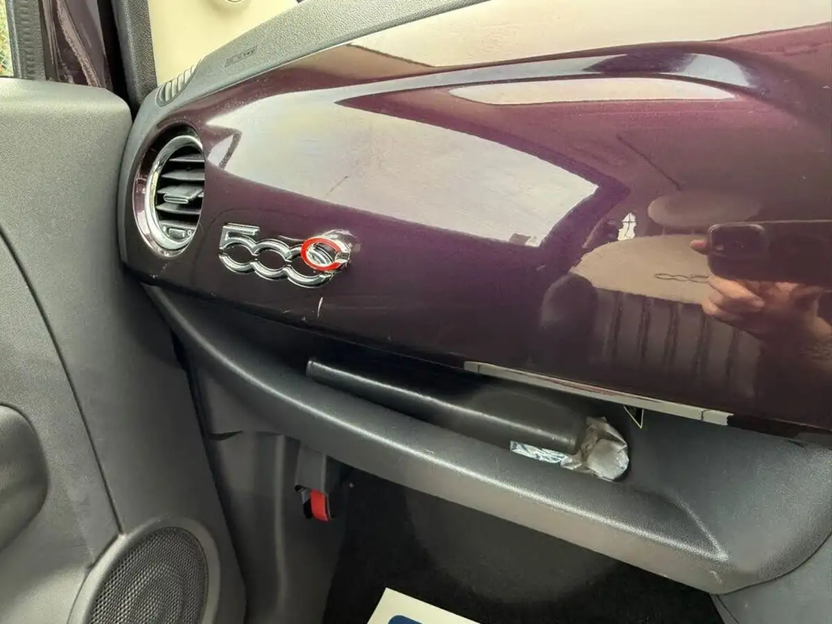 2013-fiat-500c-09-lounge-85bhp-ss-big-16