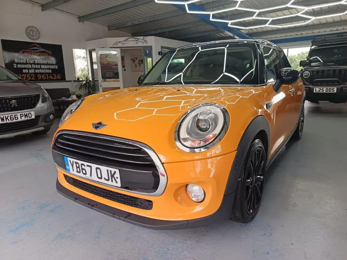 2018-mini-cooper-15td-cooper-d-series-ii-ss-hatchback-5d-big-8