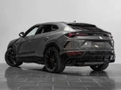 2021-lamborghini-urus-40-no-trim-small-7