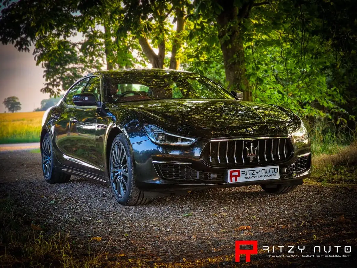 2017-maserati-ghibli-30-s-granlusso-ss-big-12