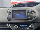2018-toyota-yaris-15-vvt-i-icon-navi-hybrid-small-22