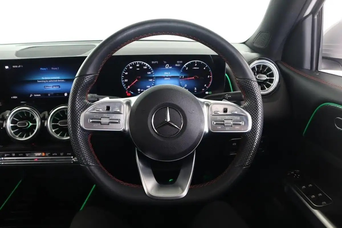 2022-mercedes-benz-glb-class-20d-glb220d-amg-line-premium-plus-big-54