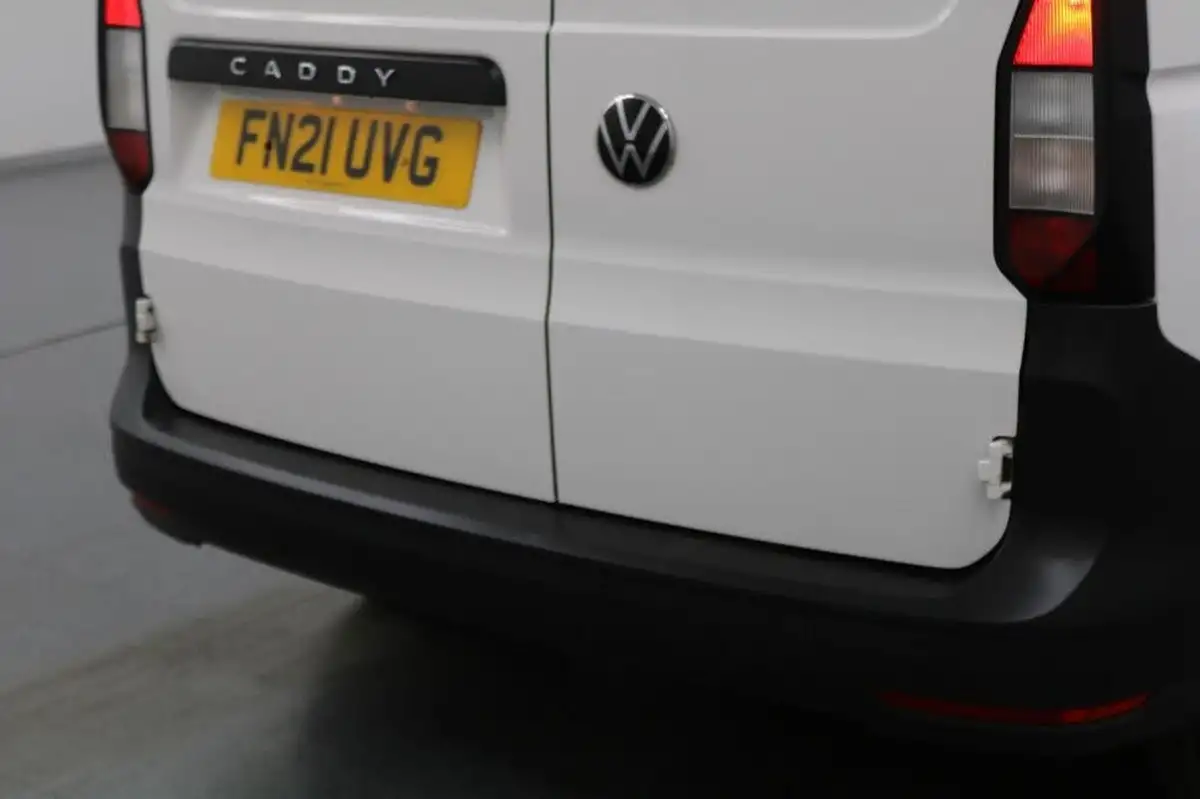 2021-volkswagen-caddy-20tdi-c20-cargo-commerce-102pseu6d-big-60