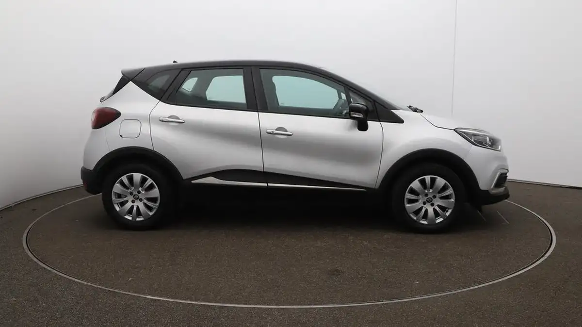 2020-renault-captur-09-tce-play-big-46