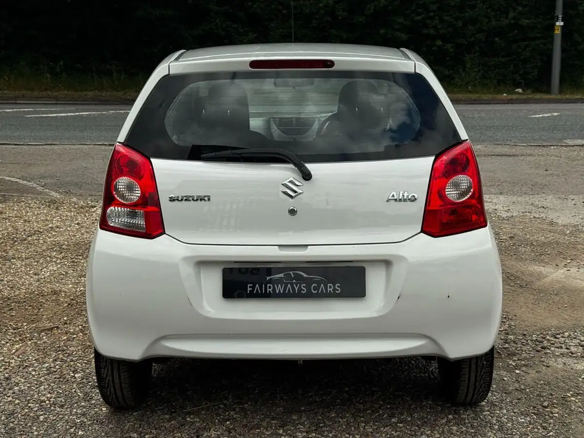 2014-suzuki-alto-10-sz-big-5