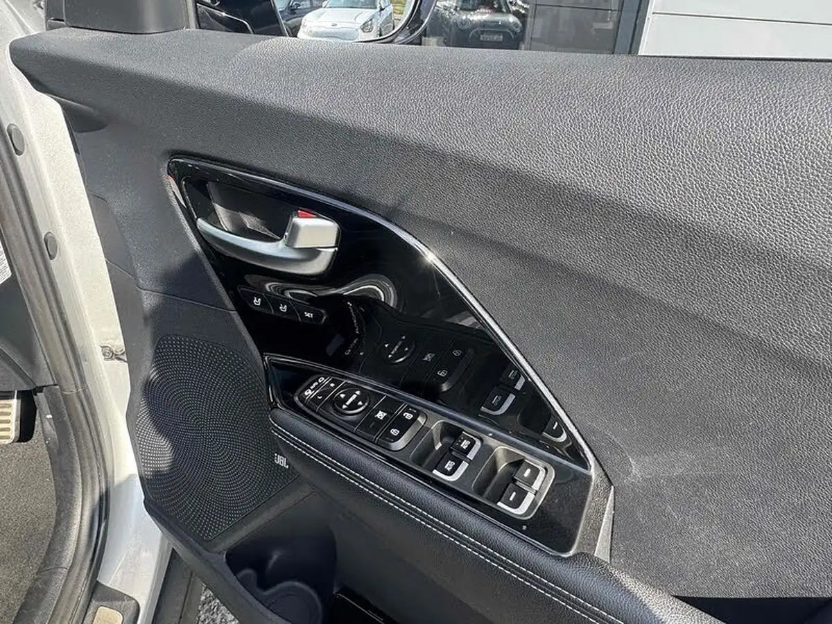 2021-kia-e-niro-ev-4-big-21