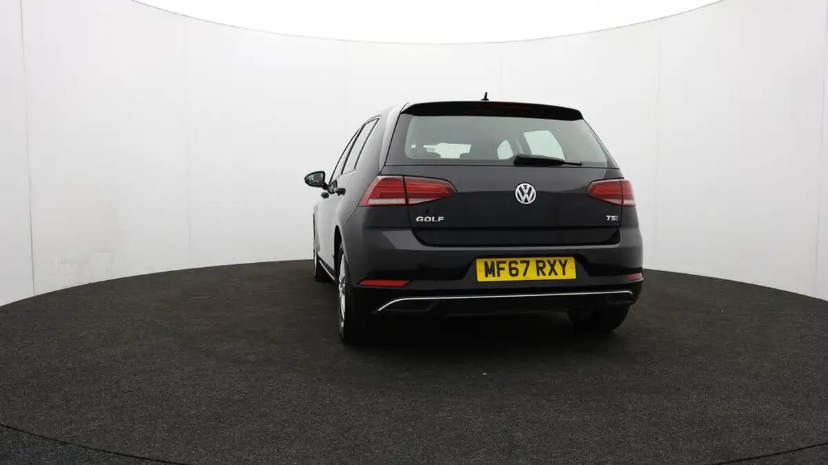 2017-volkswagen-golf-14-tsi-se-nav-ss-hatchback-5d-big-34