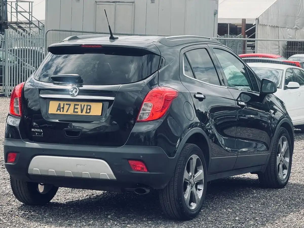 2014-vauxhall-mokka-16-se-big-3