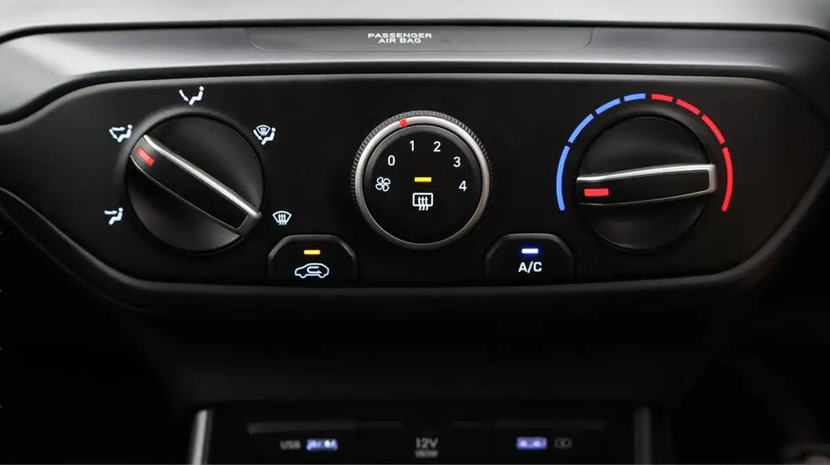 2022-hyundai-bayon-10-t-gdi-se-connect-big-12
