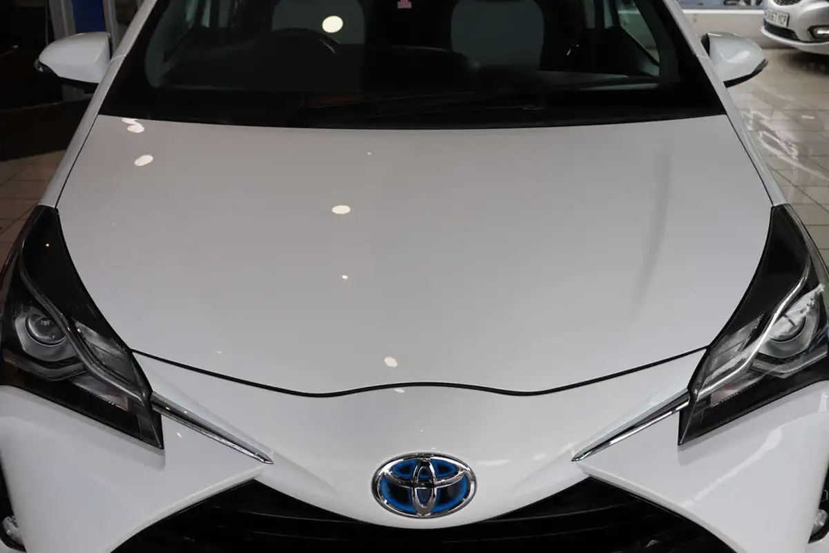 2020-toyota-yaris-15-vvt-i-icon-98bhp-hybrid-1497cc-e-cvt-big-69