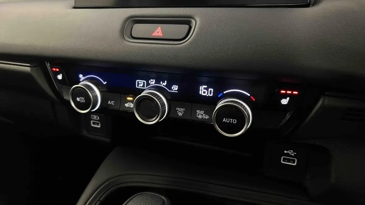 2022-honda-hr-v-15-i-mmd-elegance-big-19