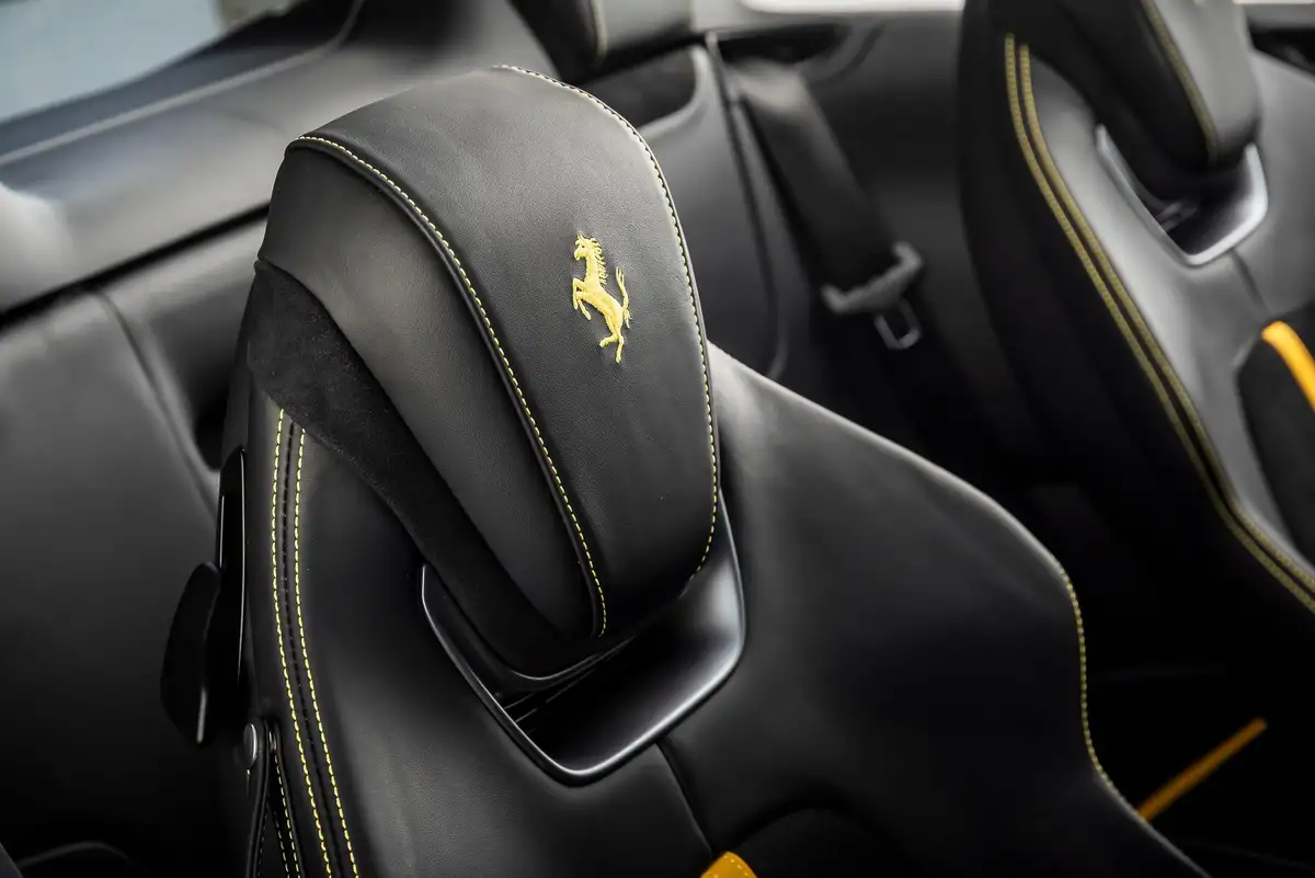2024-ferrari-roma-38t-v8-spider-f1-dct-euro-6-ss-2dr-big-47