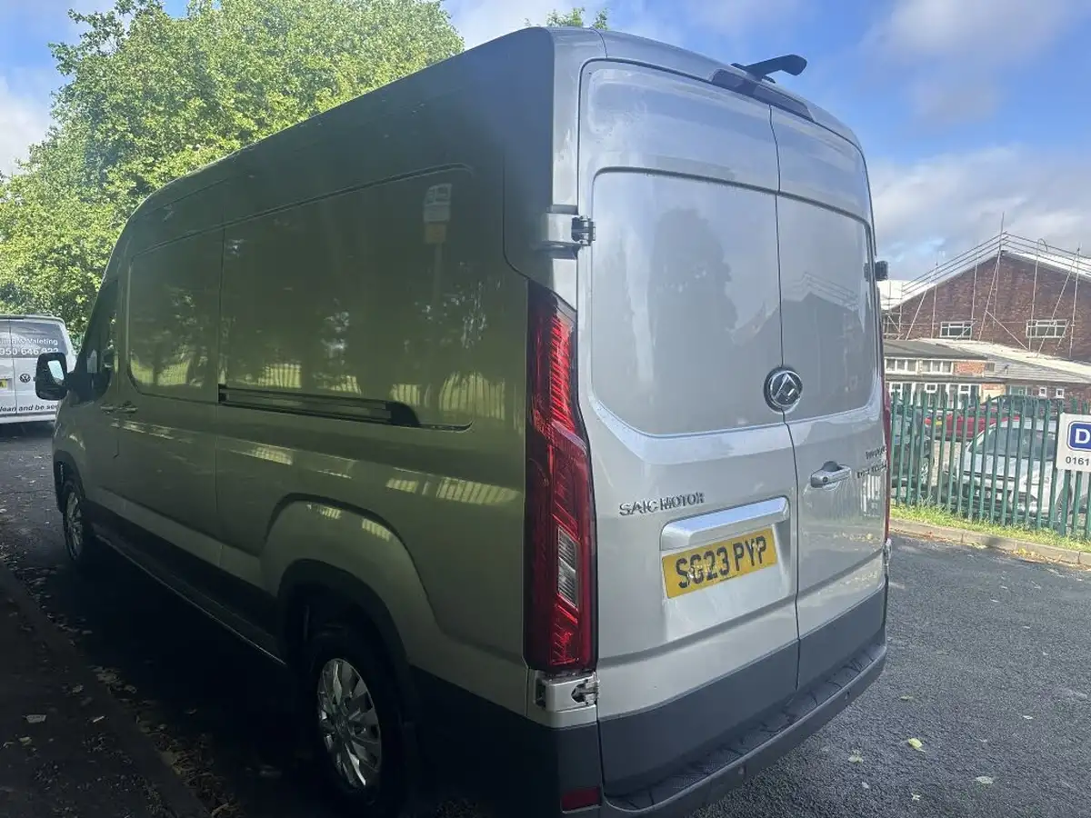 2023-maxus-deliver-9-20tdi-l3h2-lux-big-6