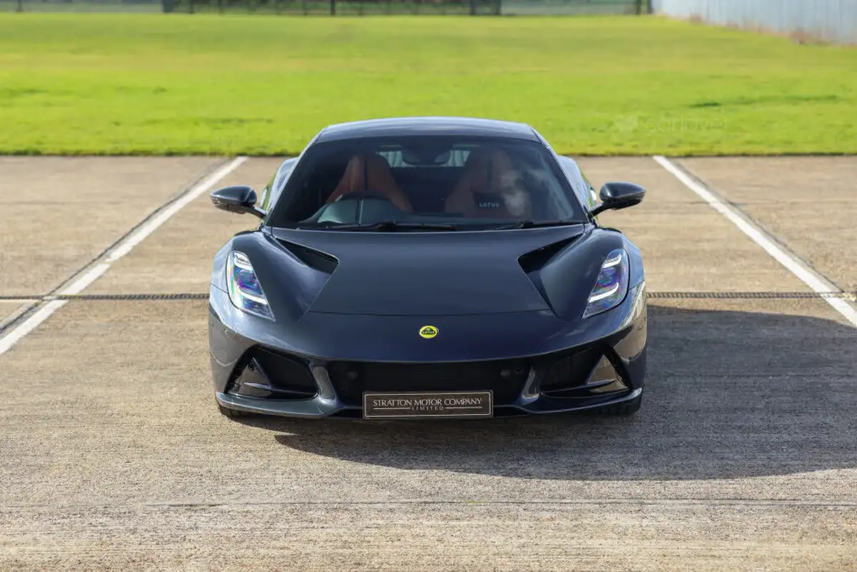 2023-lotus-emira-35-first-edition-v6-big-1