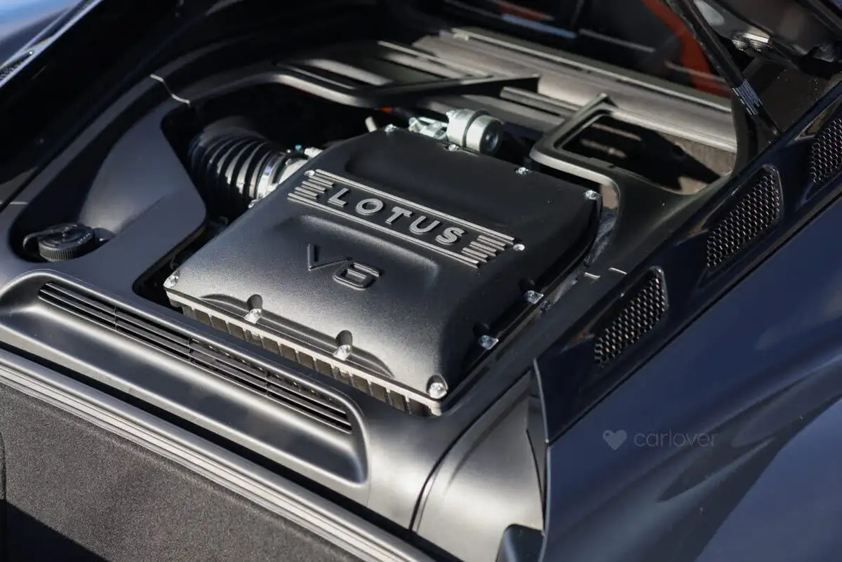 2023-lotus-emira-35-first-edition-v6-big-49