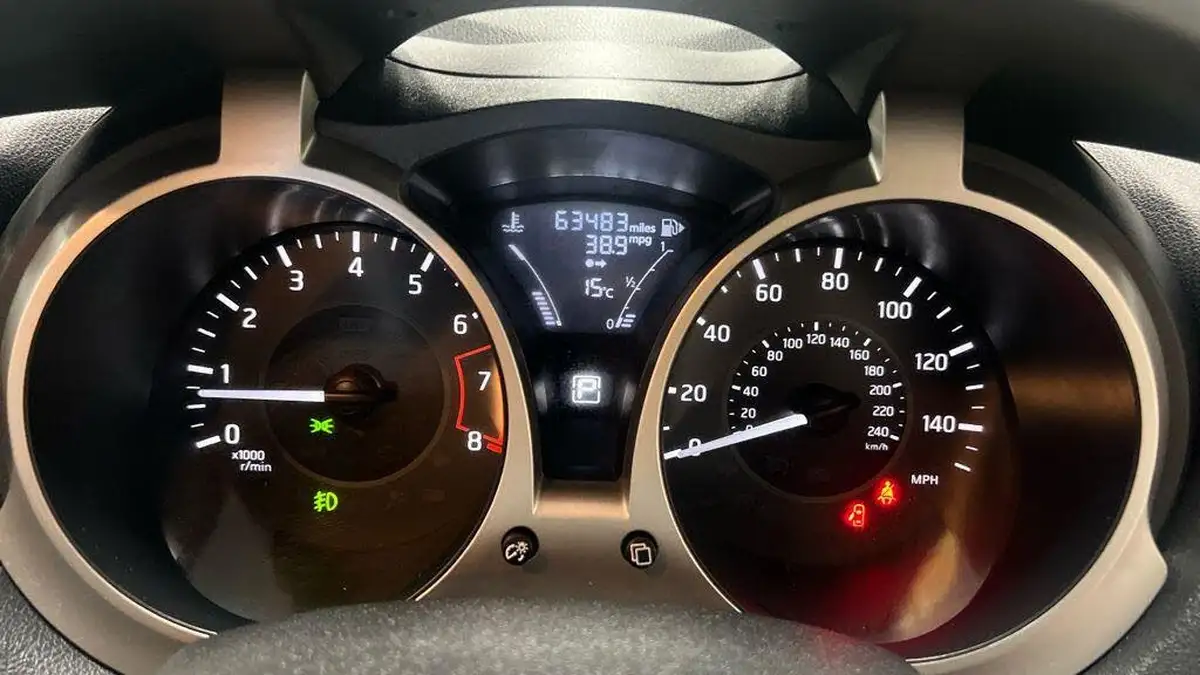 2019-nissan-juke-16-tekna-112ps-xtronic-cvt-big-5