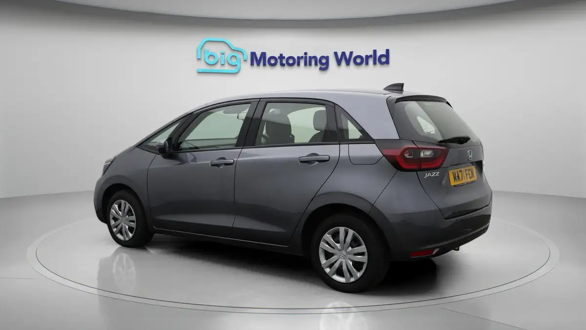 2021-honda-jazz-15-i-mmd-se-109ps-big-5