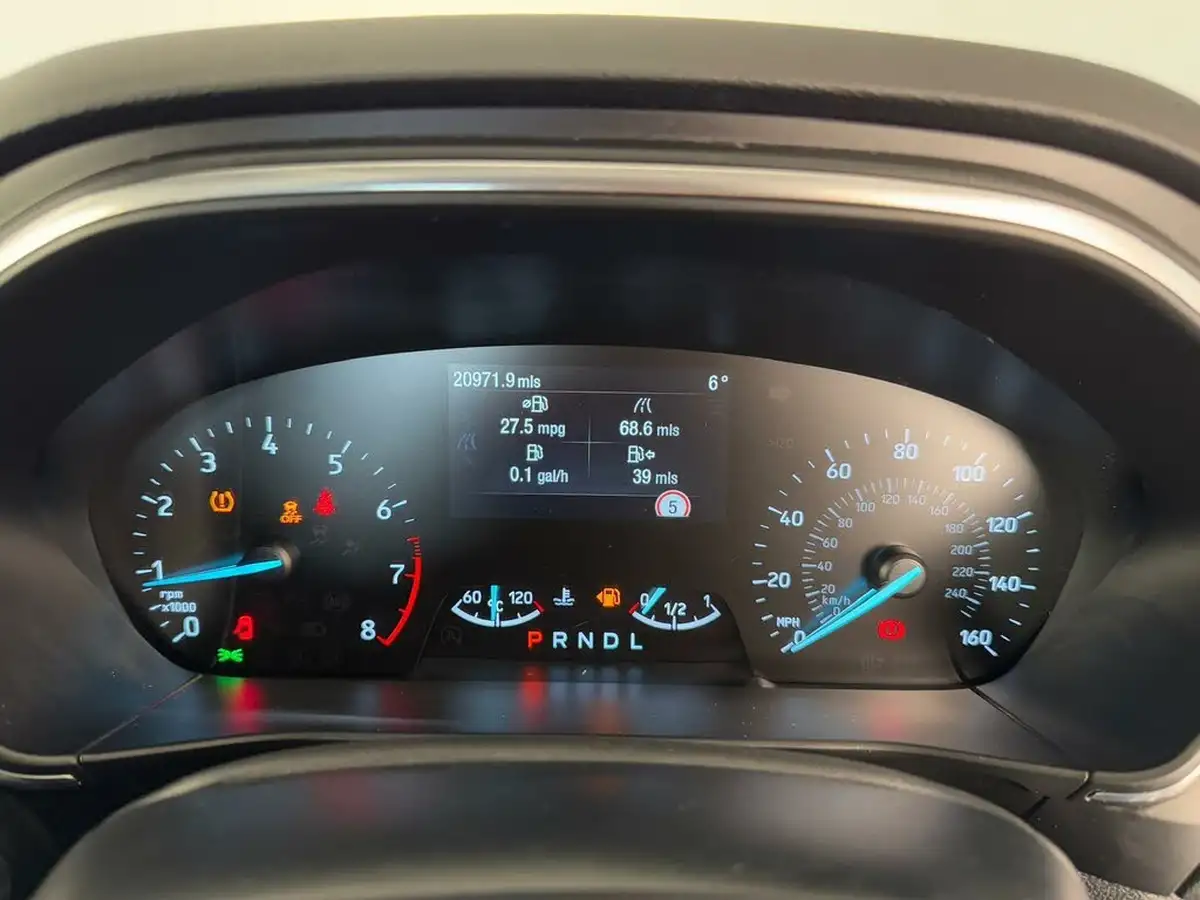 2020-ford-focus-10t-titanium-estate-auto-big-40