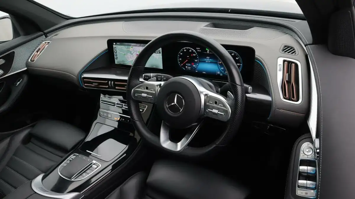2022-mercedes-benz-eqc-e-eqc-400-amg-line-premium-plus-big-9
