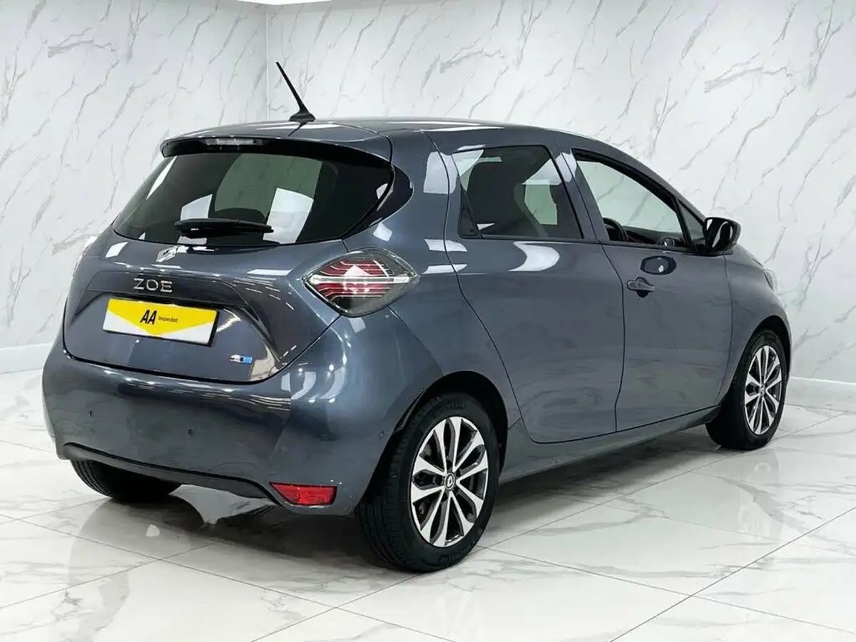 2022-renault-zoe-e-gt-line-big-12
