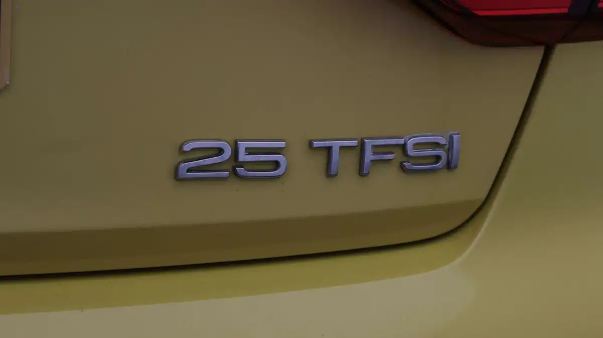 2020-audi-a1-10-25-tfsi-sport-big-22
