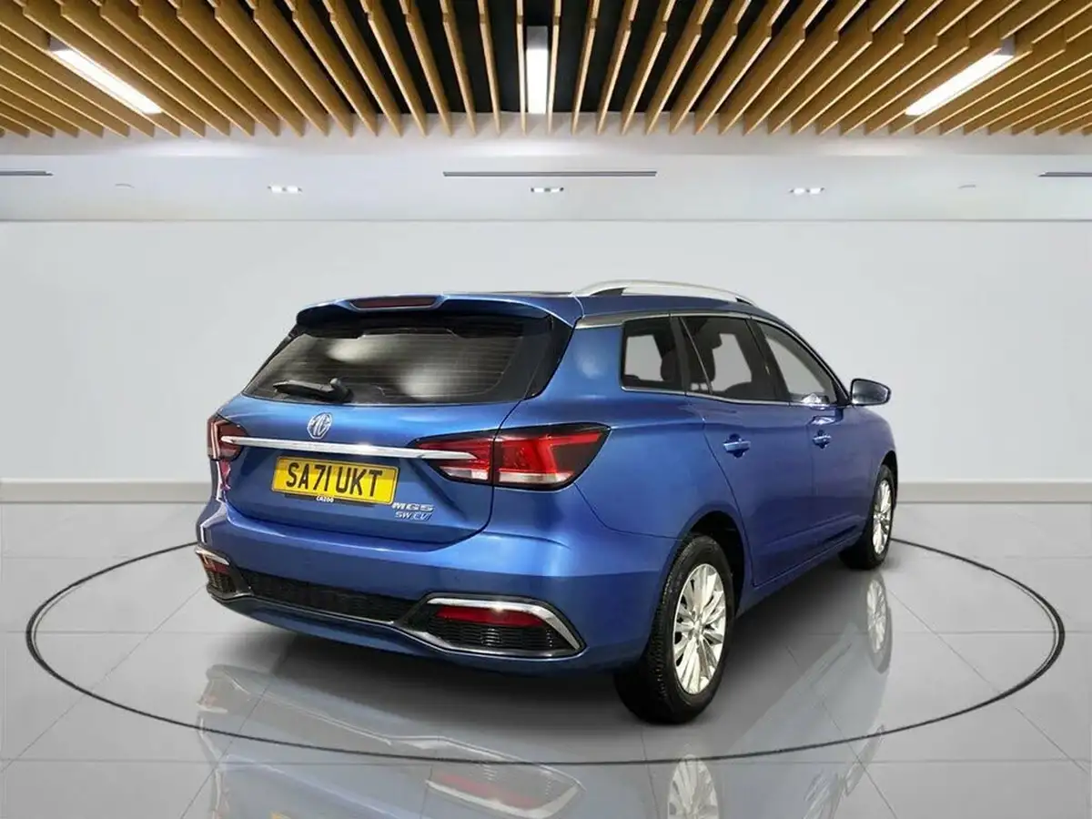 2021-mg-mg5-e-exclusive-ev-big-8