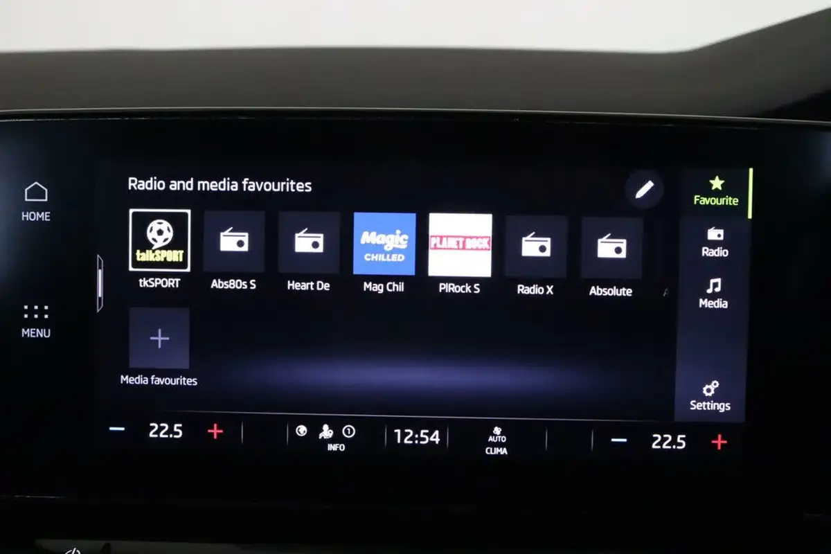 2021-skoda-octavia-10-tsi-se-technology-hatchback-big-31