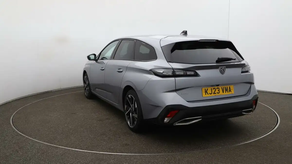 2023-peugeot-308-sw-12-puretech-allure-premium-130ps-big-53