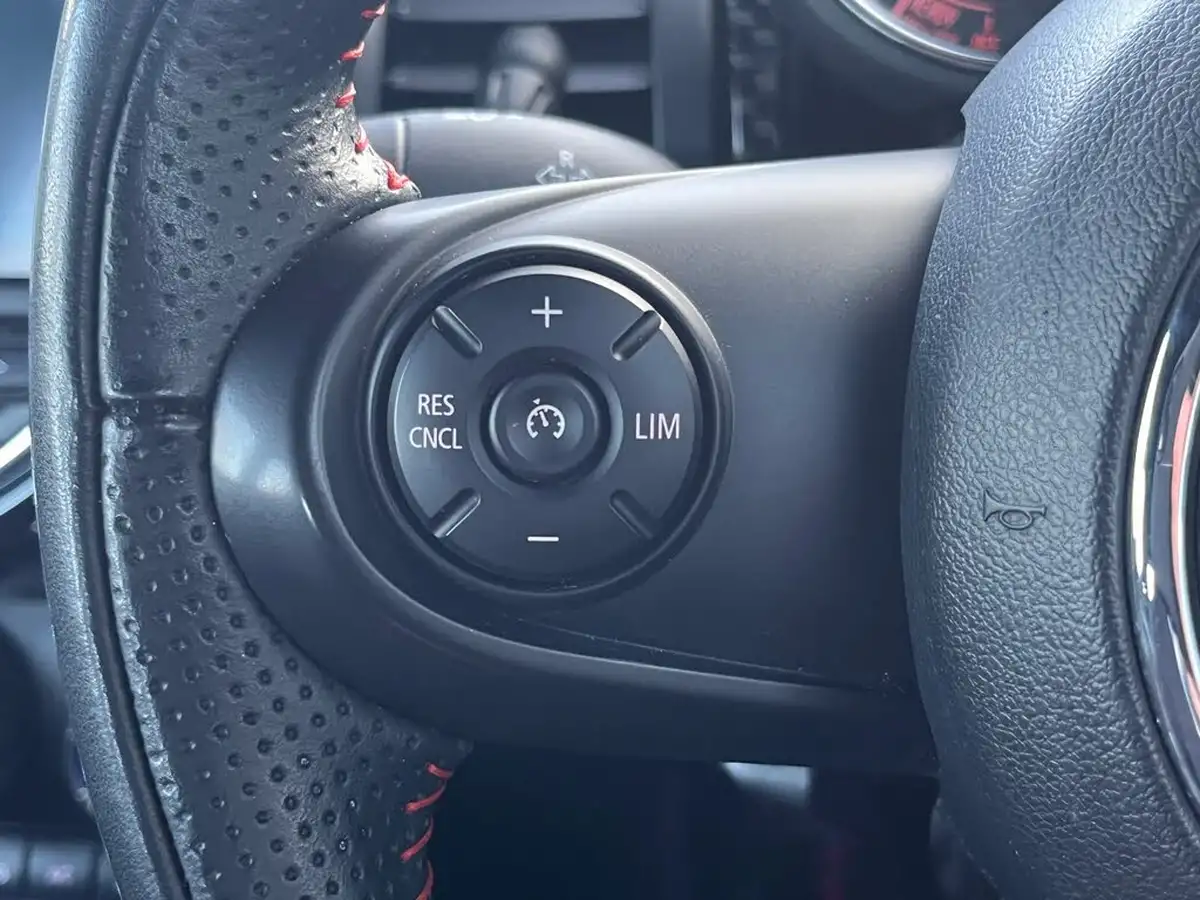 2019-mini-cooper-20-cooper-s-sport-189bhp-hatchback-3d-big-16