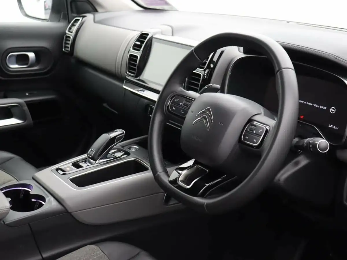2021-citroen-c5-aircross-12-puretech-shine-eat8-big-11