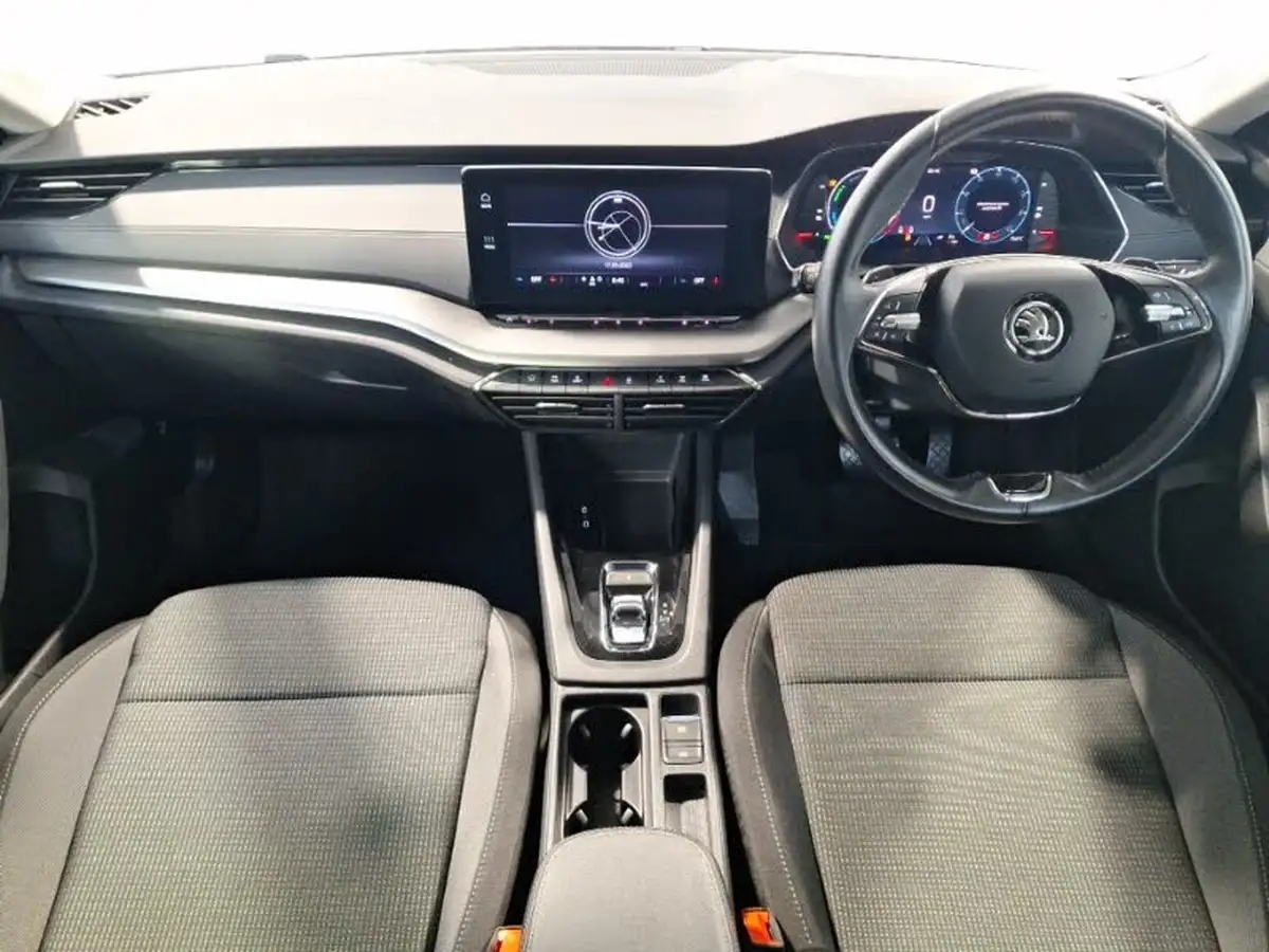 2021-skoda-octavia-big-2