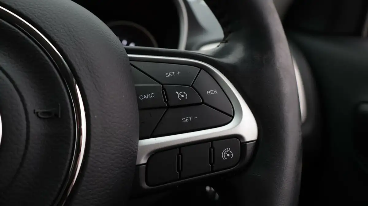 2021-jeep-compass-14-multiair-ii-longitude-138bhp-big-25