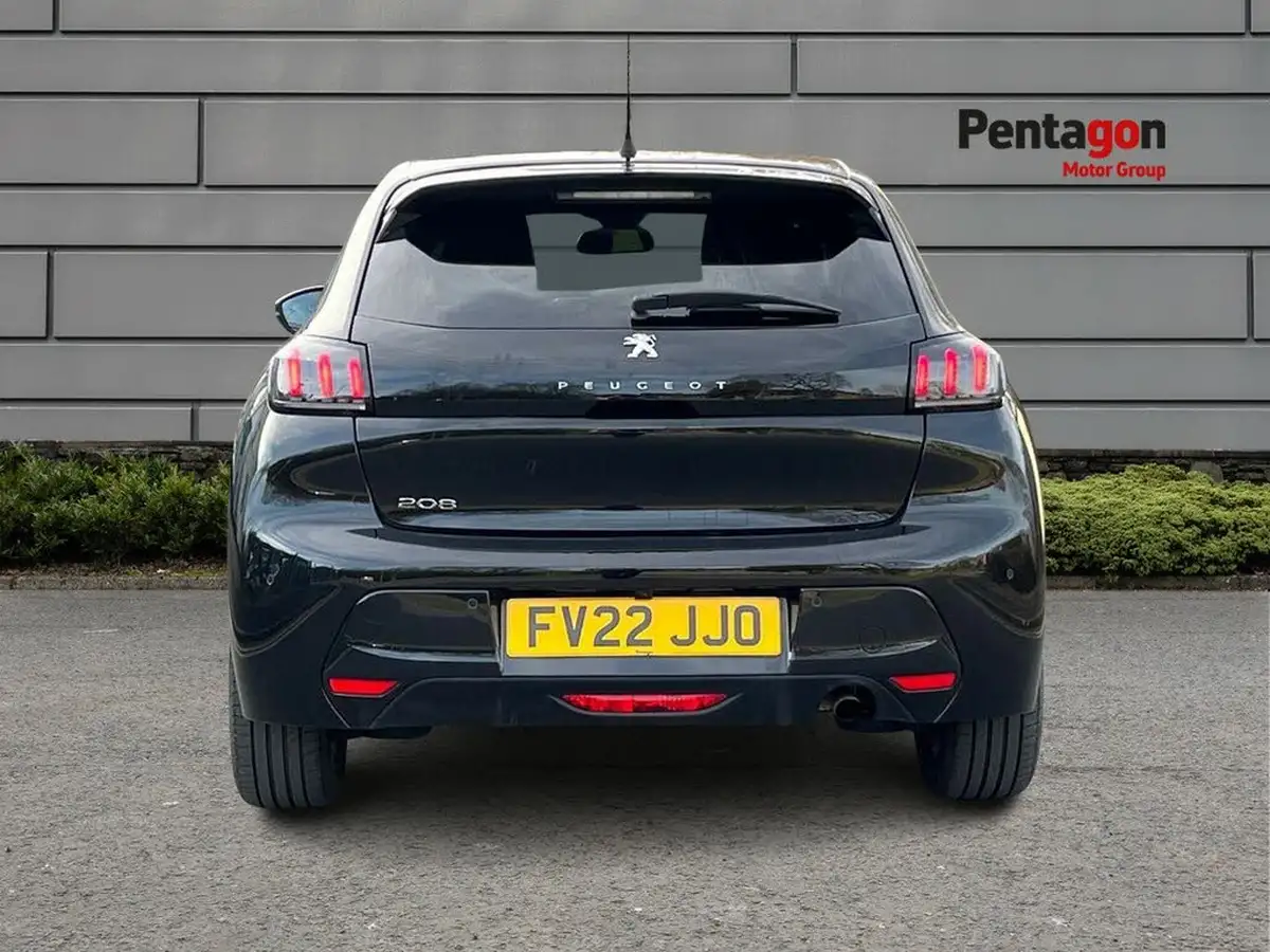 2022-peugeot-208-12-puretech-allure-premium-100bhp-big-15