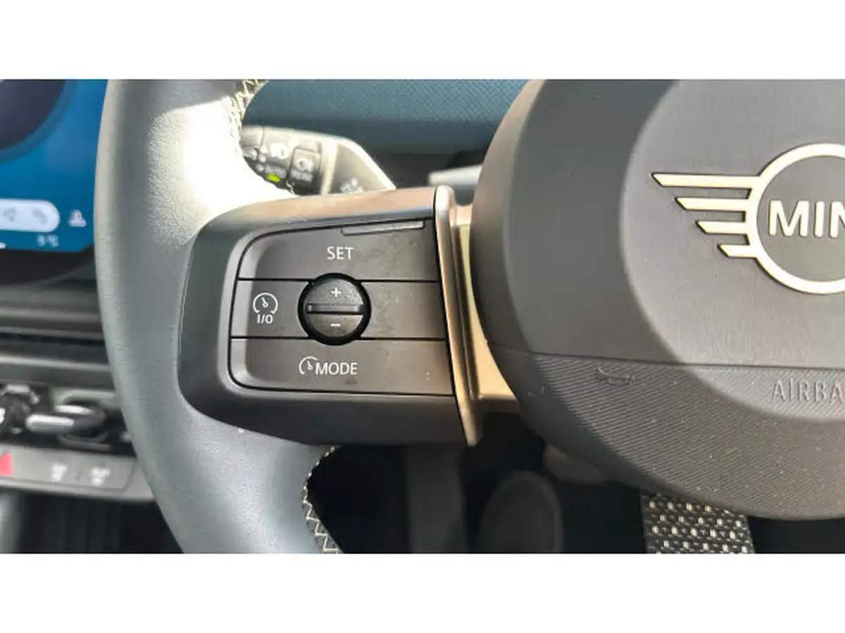 2024-mini-mini-aceman-e-cooper-se-exclusive-level-3-big-16