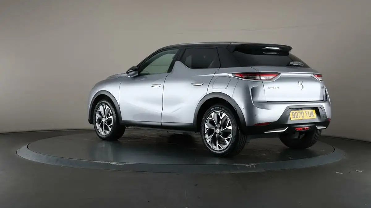 2020-ds-ds-3-crossback-e-tense-ultra-prestige-big-73