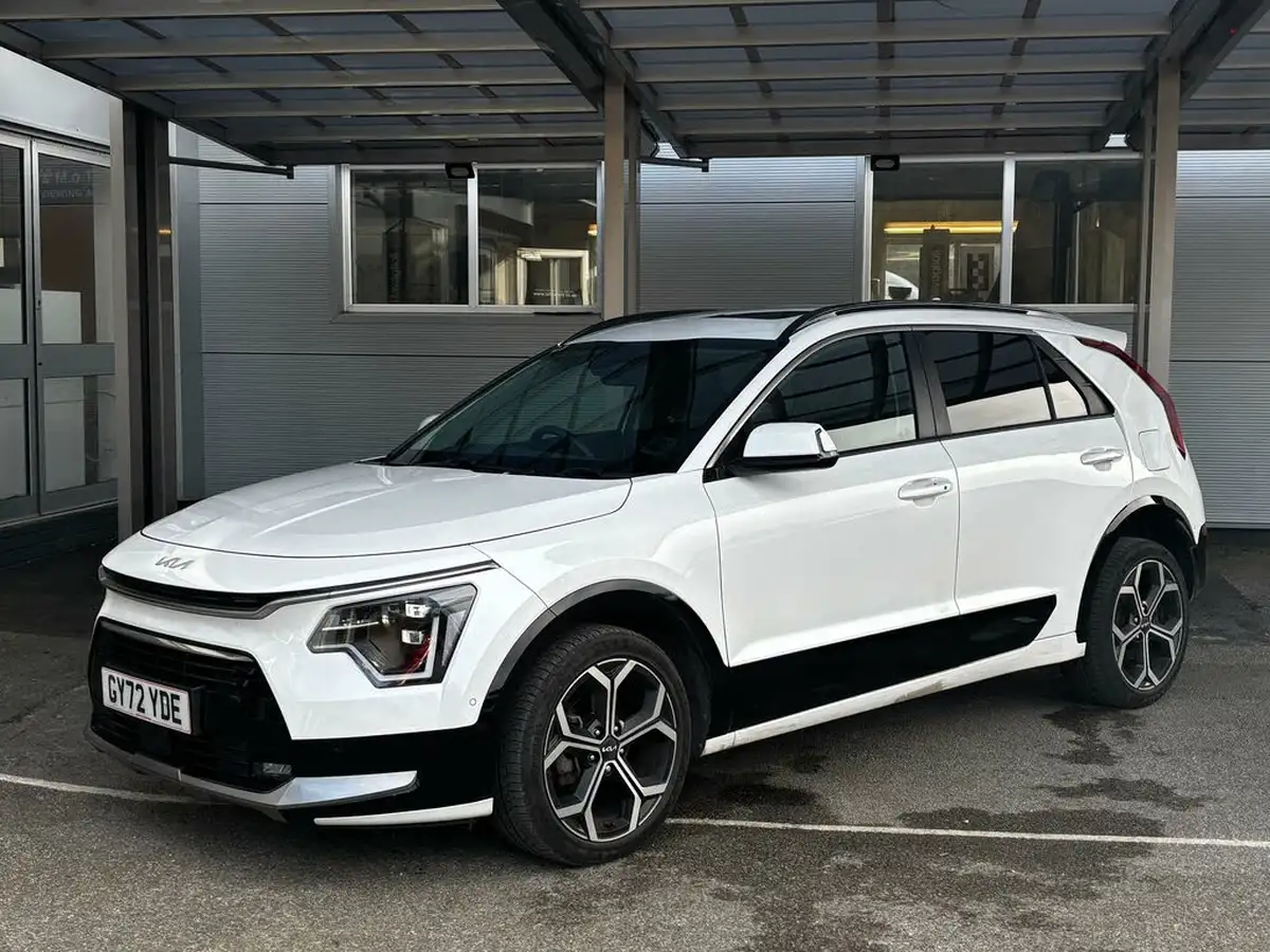 2022-kia-niro-16-gdi-139bhp-hev-132kwh-big-2
