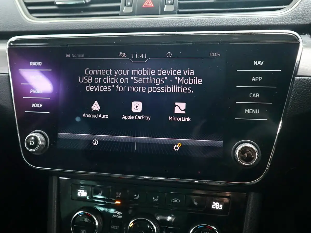 2020-skoda-superb-20tdi-se-l-150ps-estate-dsg-big-31