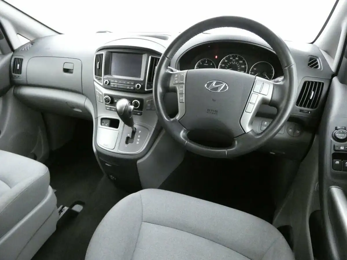 2019-hyundai-i800-25crdi-se-nav-170ps-auto-big-16