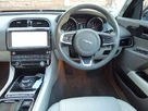2019-jaguar-xe-20i-portfolio-200ps-small-9